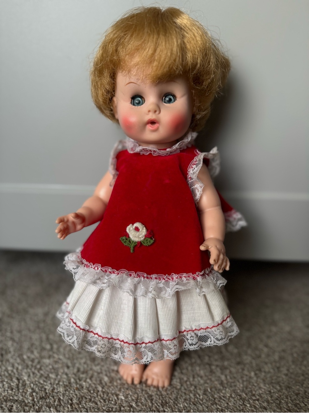 1960s Vintage Vogue Ginny Baby Doll  12" Tall